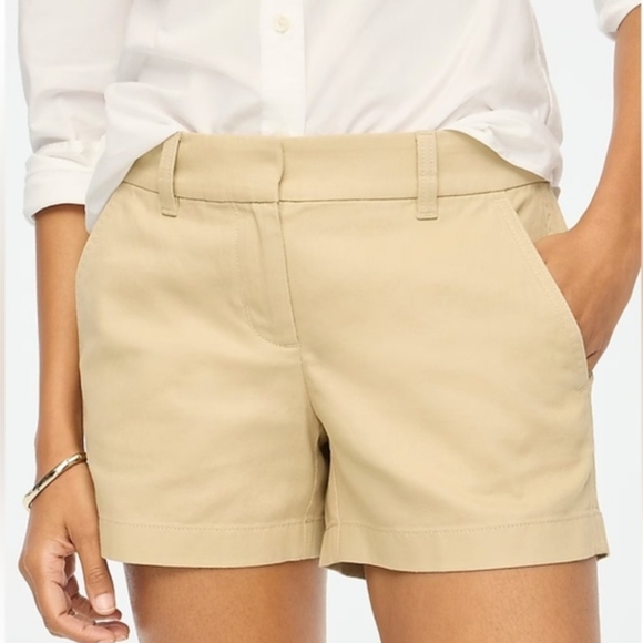 J. Crew Pants - J. Crew 5" Broken In Chino